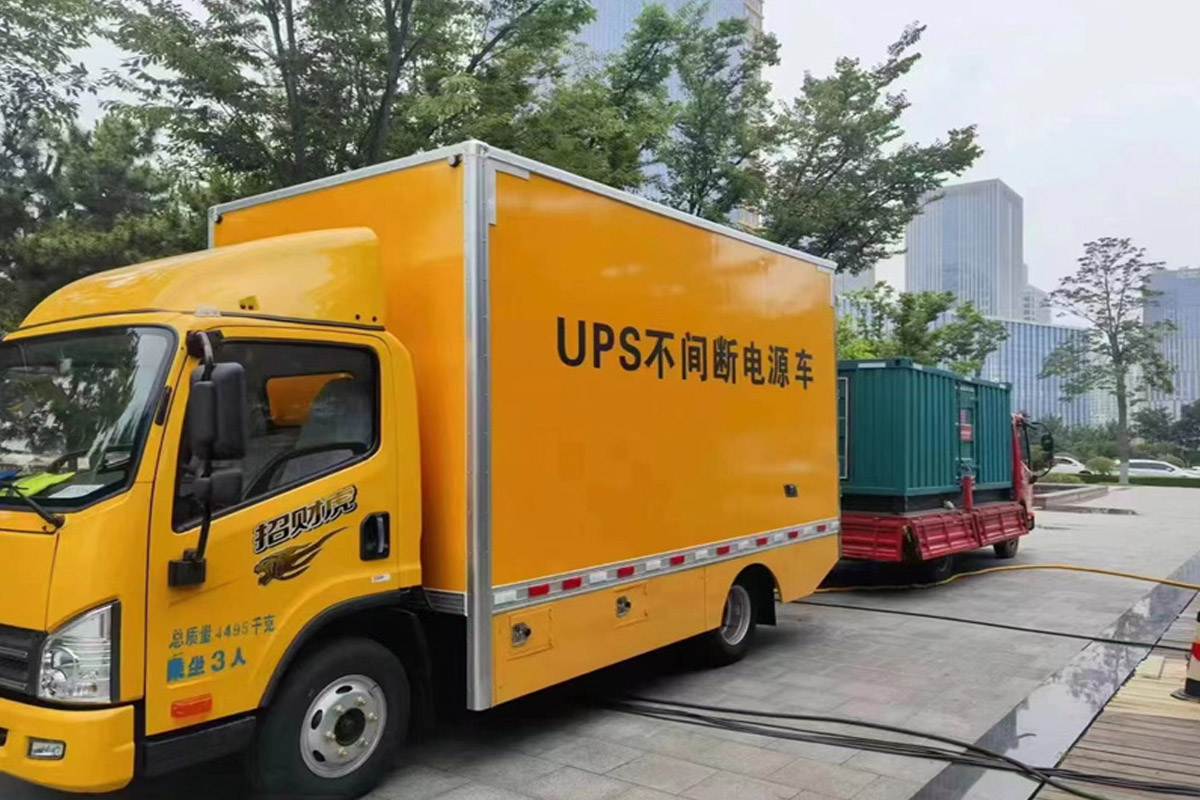 西城发电机租赁施工现场