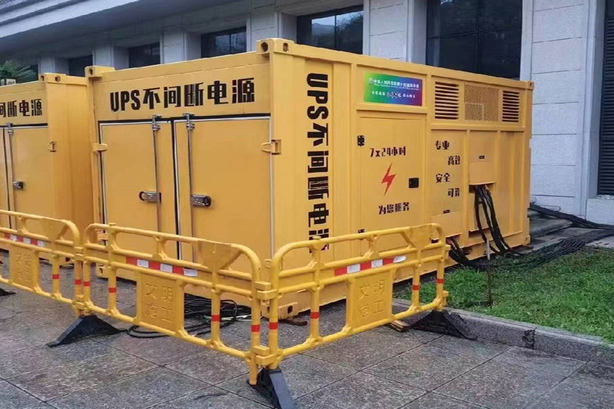西城发电机租赁施工现场